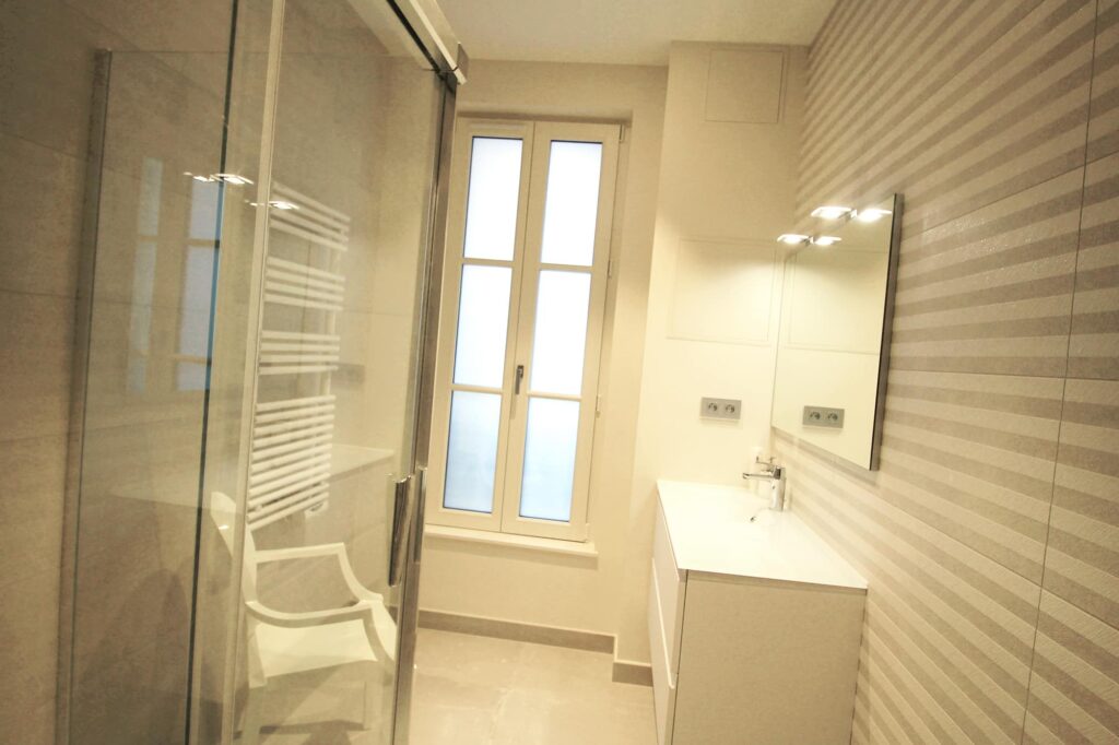 Salle de bain pour l'entreprise Royer à Chenôve